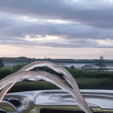 Natura Βίλα Sallenelles