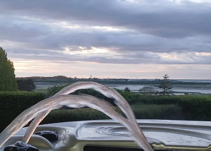 Natura Вилла Sallenelles